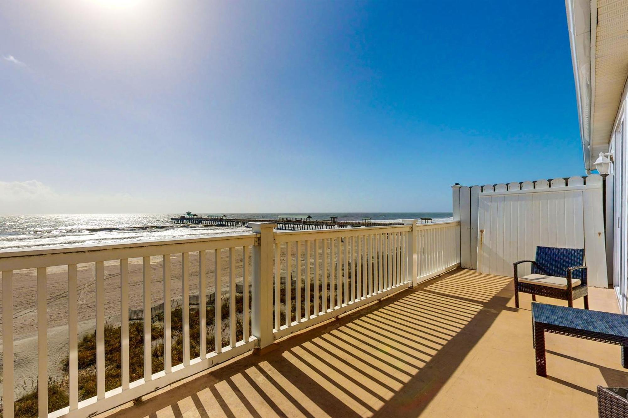 Seaside Condos Folly Beach Room photo